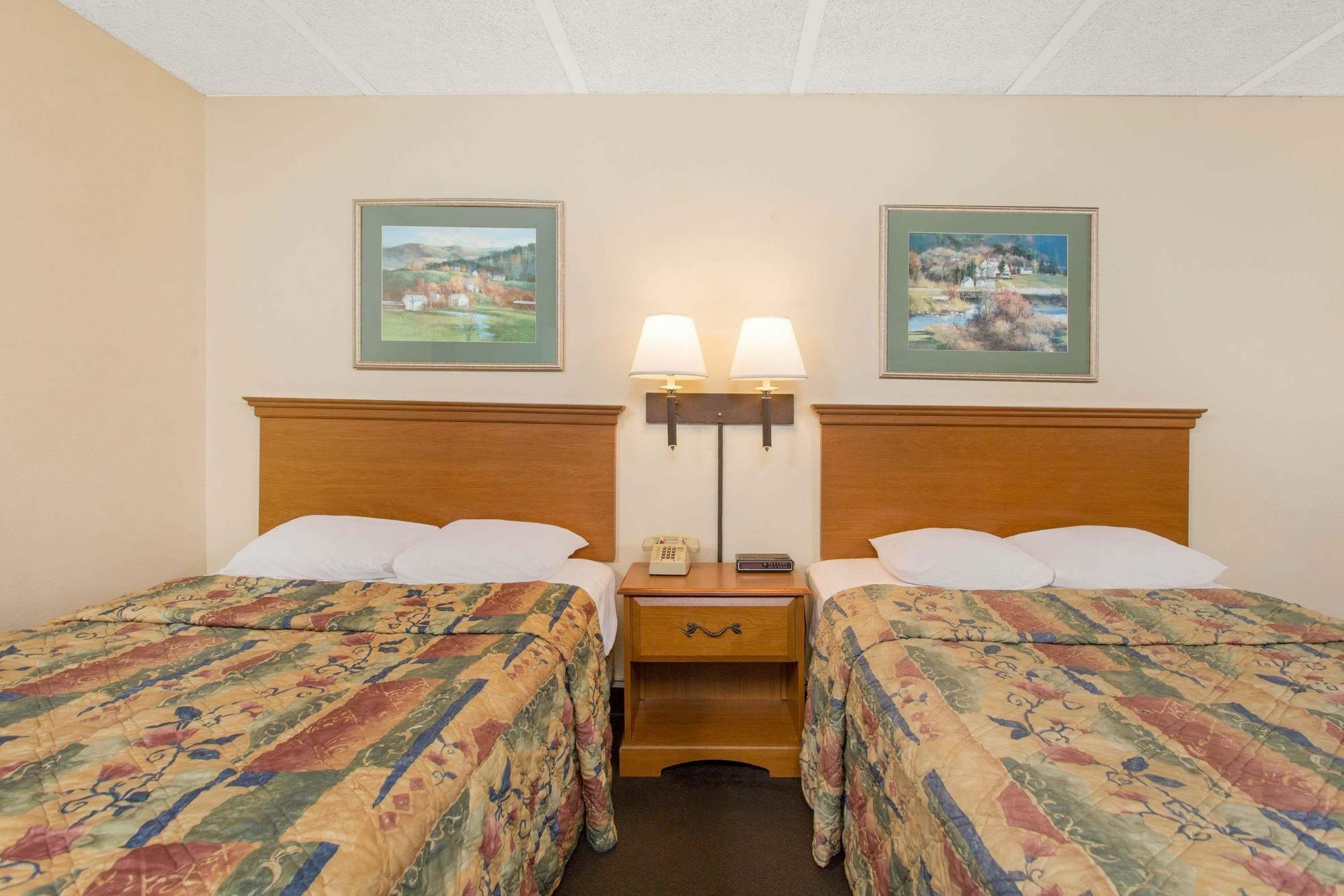 Garden Inn Fredricksburg South Фредериксбърг Екстериор снимка